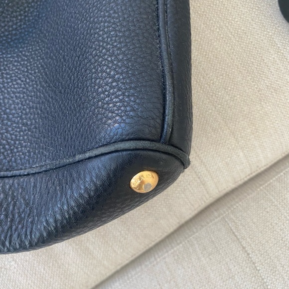 Prada Authentic Leather Bag in Black - Picture 4 of 13